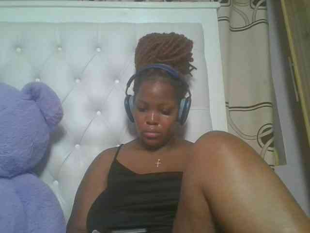 CuteTinkerbella webcam