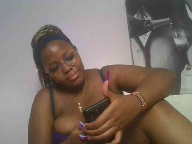 CuteTinkerbella webcam