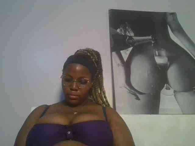 CuteTinkerbella webcam