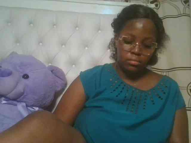 CuteTinkerbella webcam