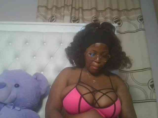 CuteTinkerbella webcam