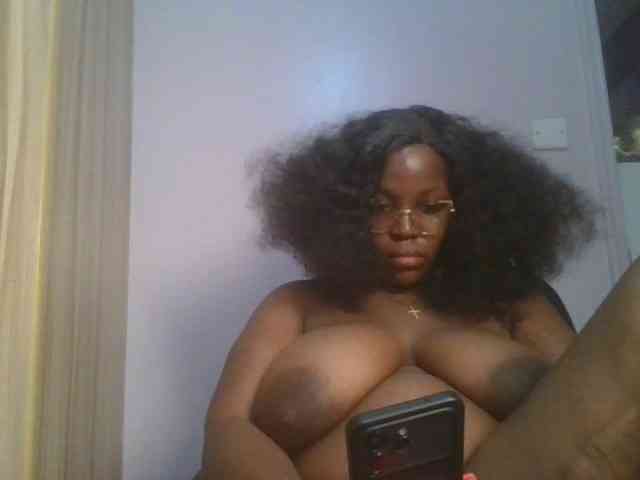 CuteTinkerbella webcam