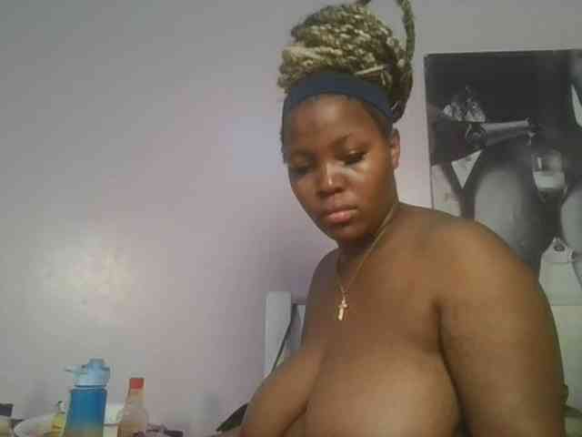 CuteTinkerbella webcam