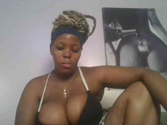 CuteTinkerbella webcam