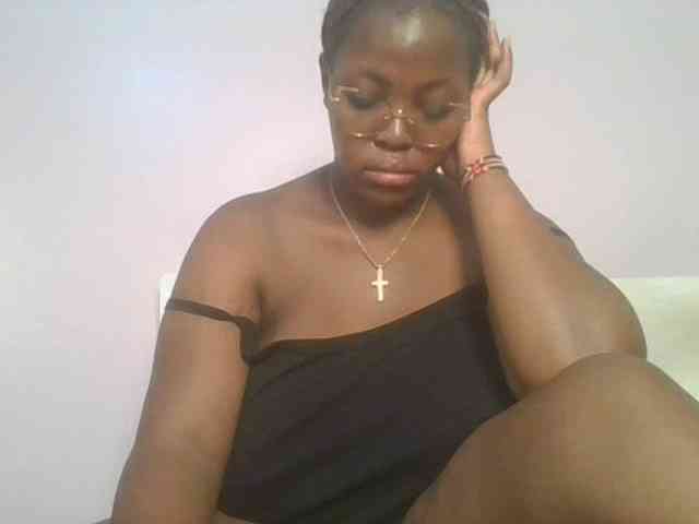 CuteTinkerbella webcam