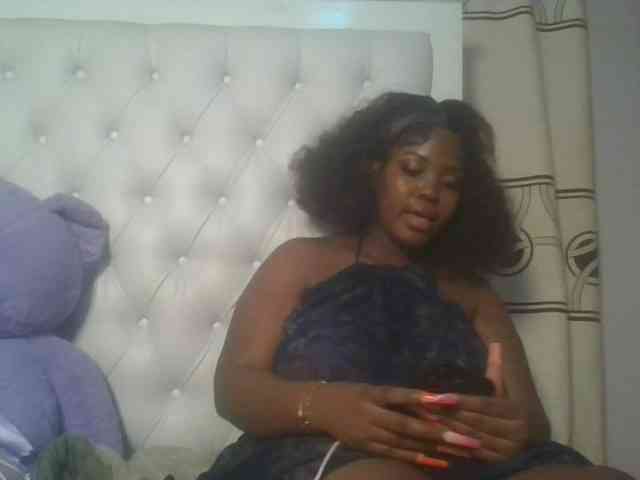 CuteTinkerbella webcam