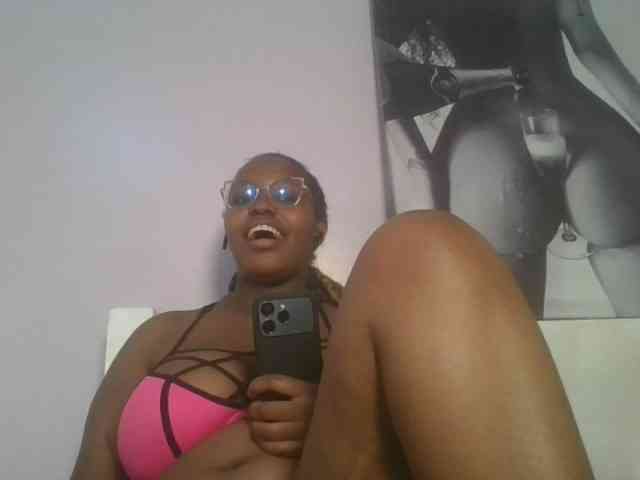 CuteTinkerbella webcam