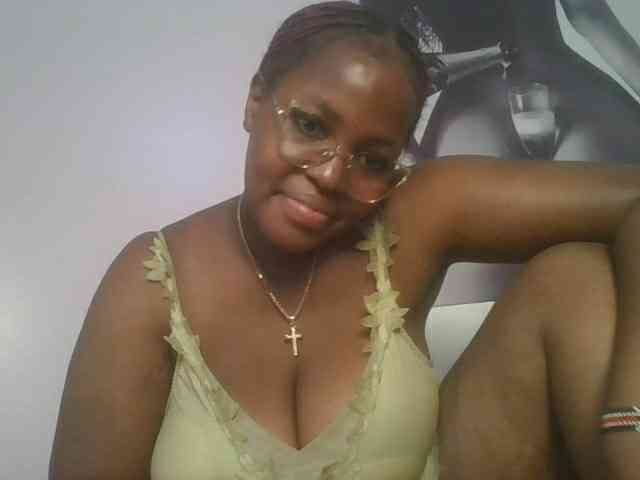 CuteTinkerbella webcam