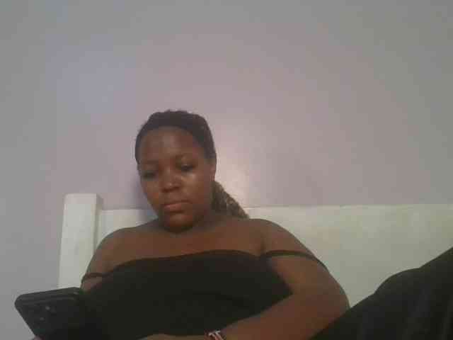 CuteTinkerbella webcam