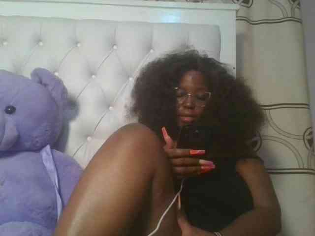 CuteTinkerbella webcam