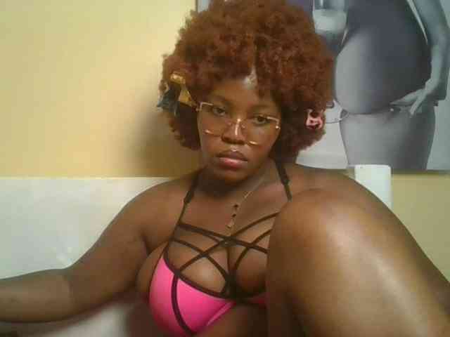 CuteTinkerbella webcam