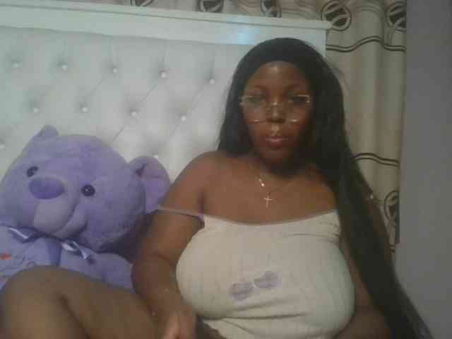 CuteTinkerbella webcam