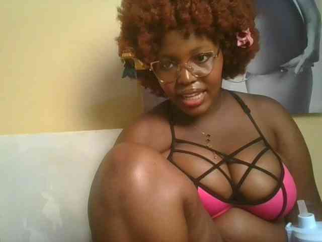 CuteTinkerbella webcam