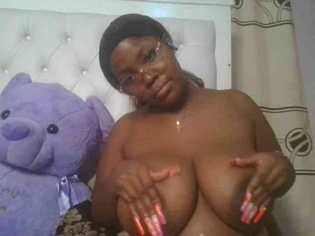 CuteTinkerbella webcam