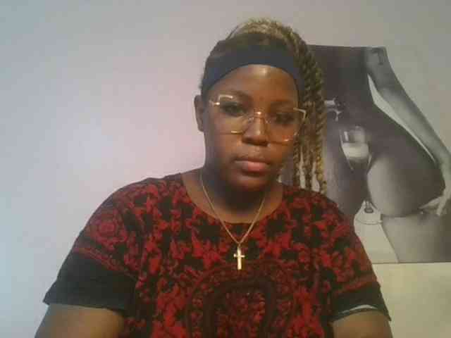 CuteTinkerbella webcam