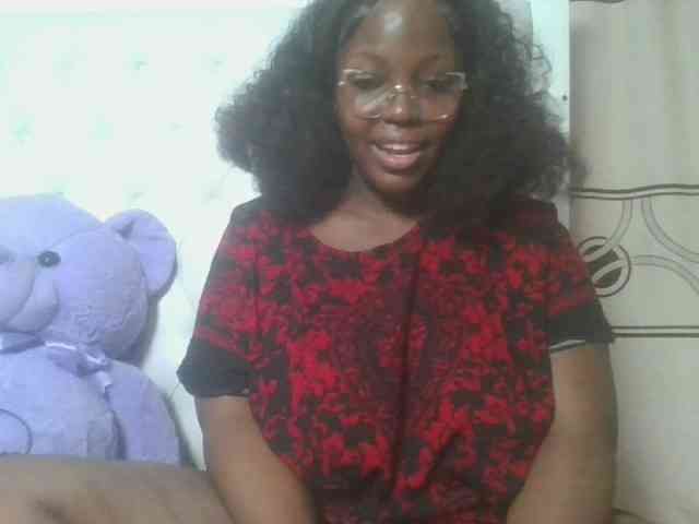 CuteTinkerbella webcam