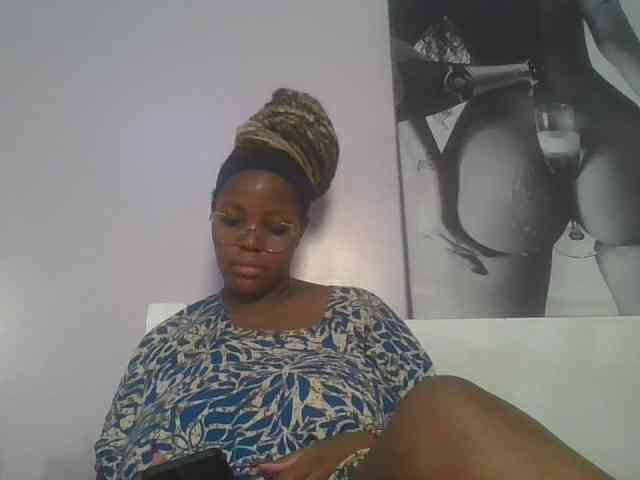 CuteTinkerbella webcam