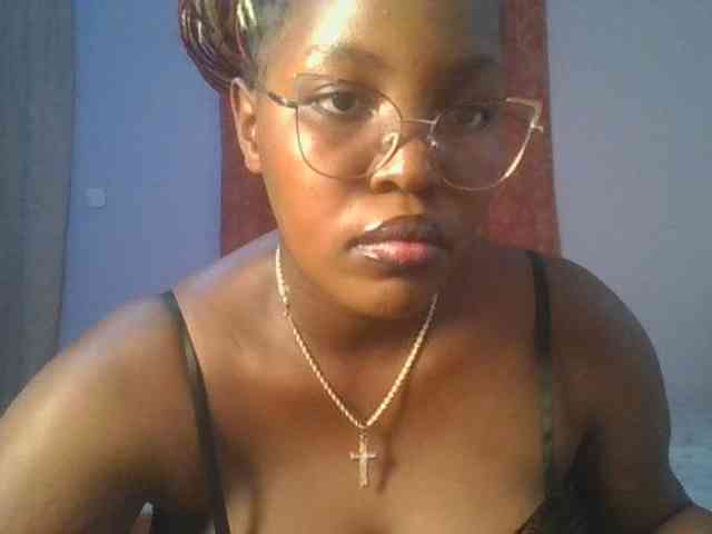 CuteTinkerbella webcam