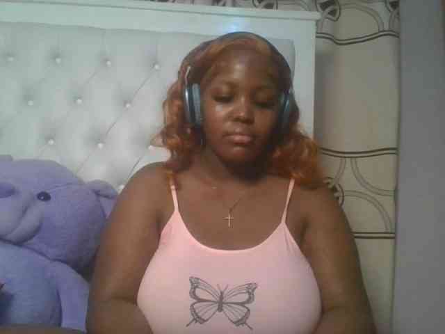 CuteTinkerbella webcam