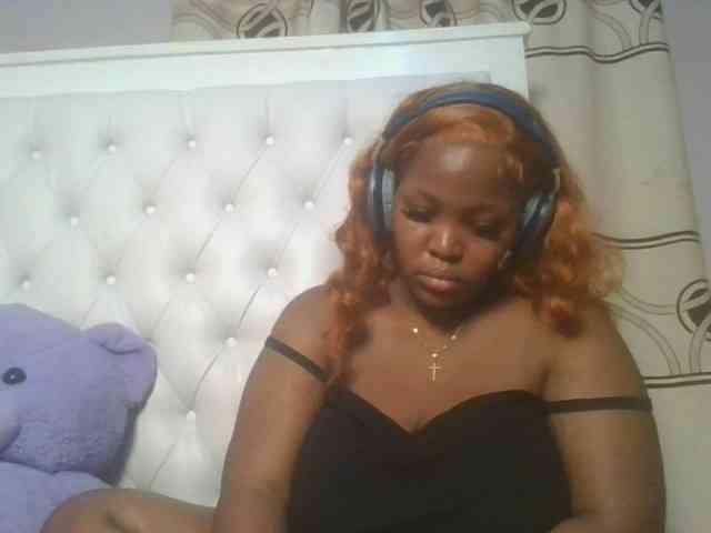 CuteTinkerbella webcam