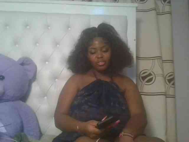 CuteTinkerbella webcam