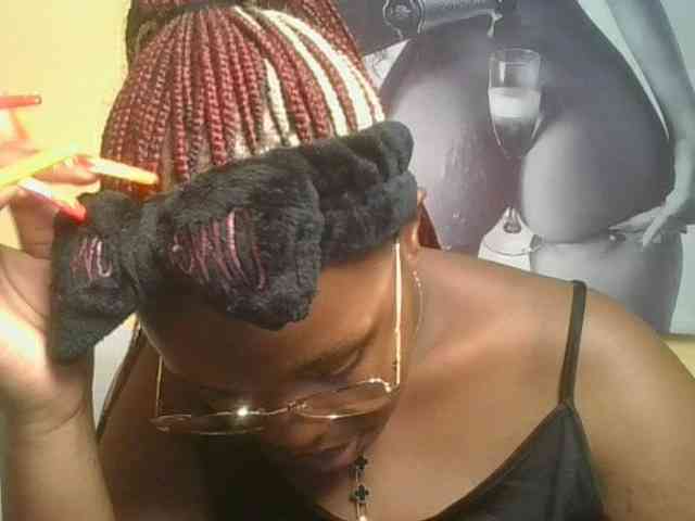 CuteTinkerbella webcam