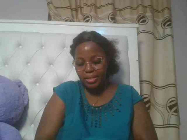 CuteTinkerbella webcam