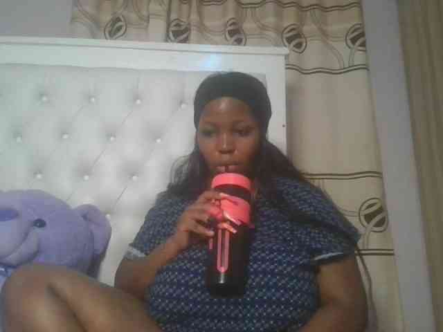 CuteTinkerbella webcam