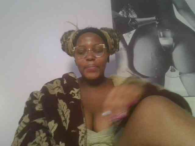 CuteTinkerbella webcam