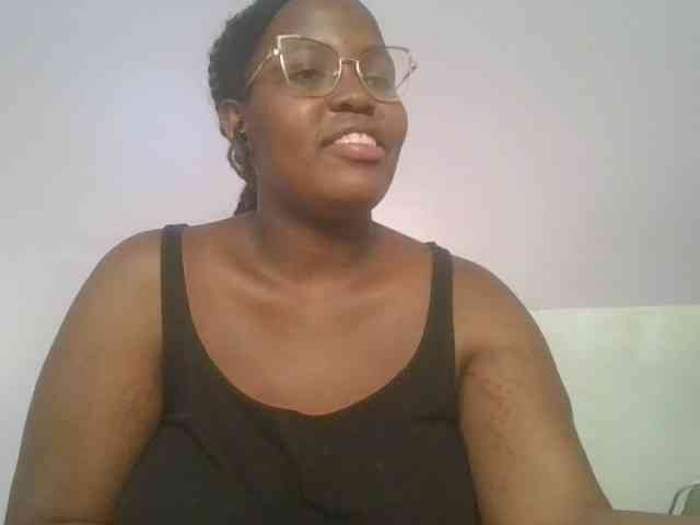 CuteTinkerbella webcam