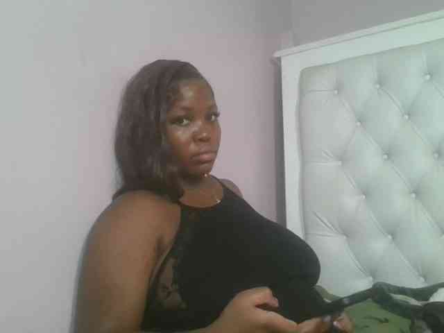 CuteTinkerbella webcam