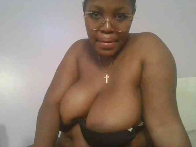 CuteTinkerbella webcam