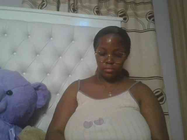 CuteTinkerbella webcam