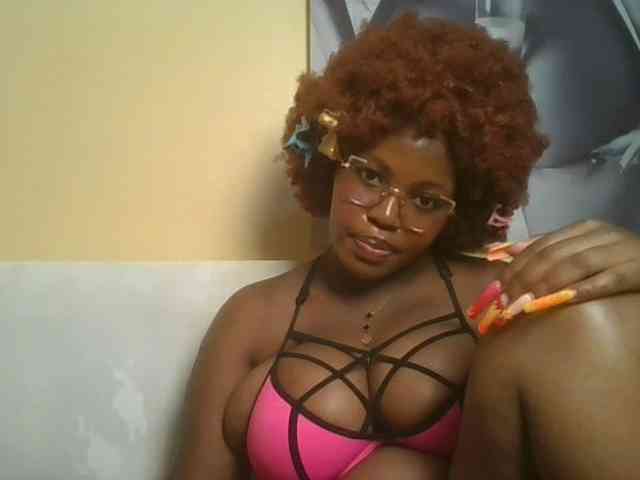 CuteTinkerbella webcam