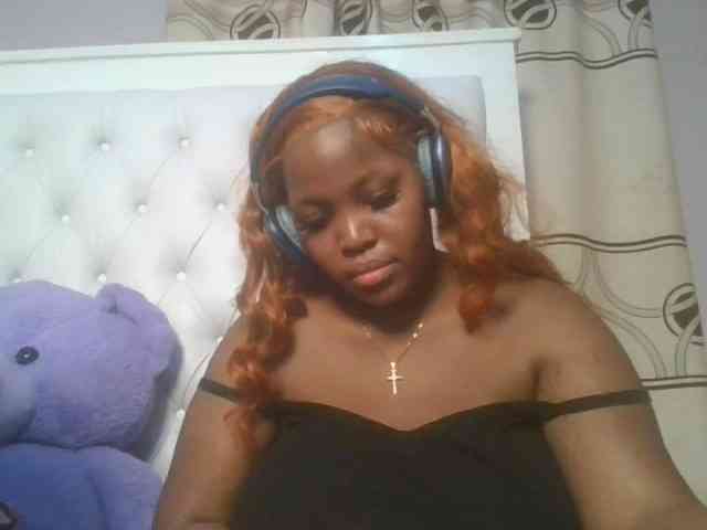 CuteTinkerbella webcam