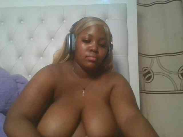 CuteTinkerbella webcam