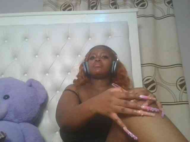 CuteTinkerbella webcam