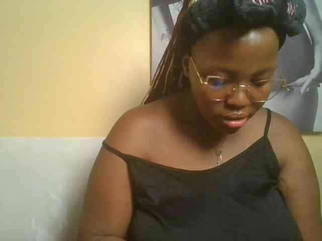 CuteTinkerbella webcam