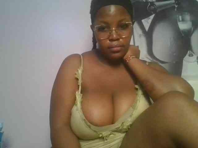 CuteTinkerbella webcam