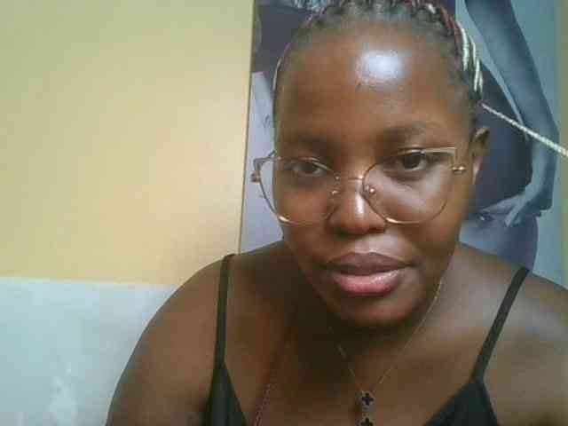 CuteTinkerbella webcam