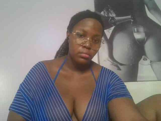 CuteTinkerbella webcam