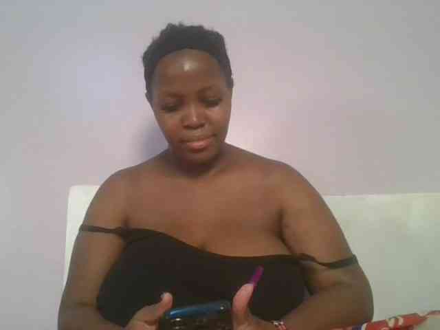 CuteTinkerbella webcam