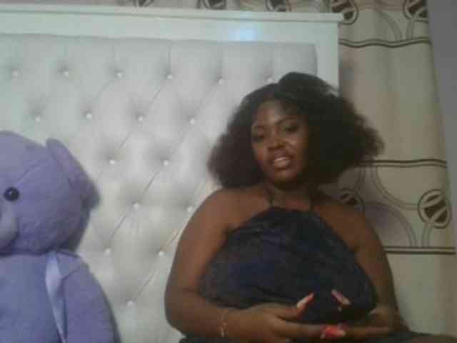 CuteTinkerbella webcam