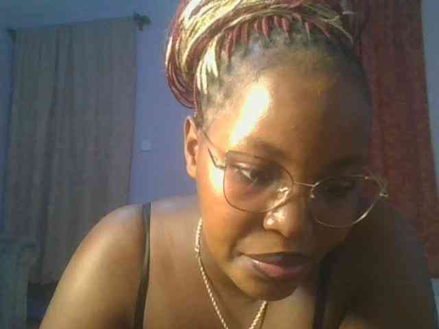 CuteTinkerbella webcam