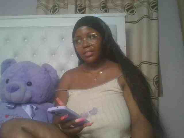 CuteTinkerbella webcam