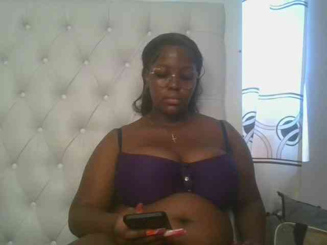 CuteTinkerbella webcam