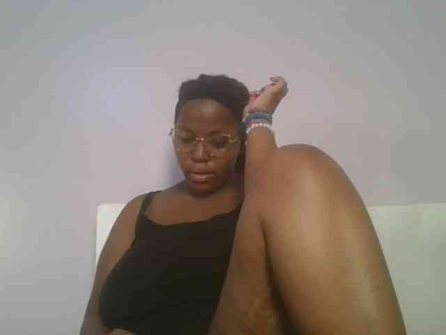 CuteTinkerbella webcam