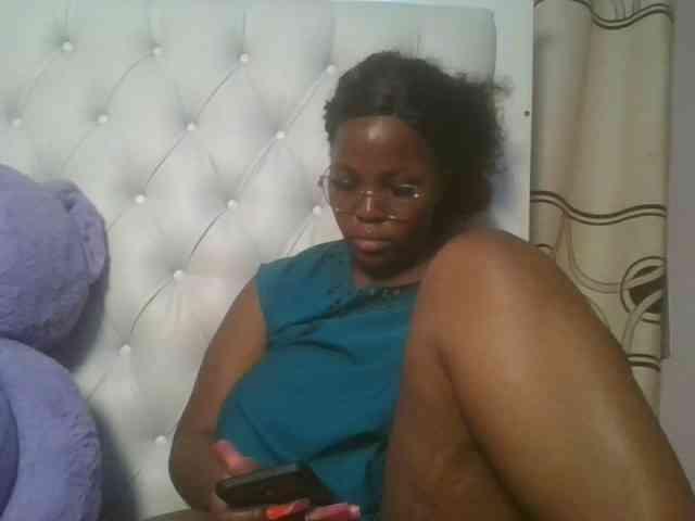 CuteTinkerbella webcam