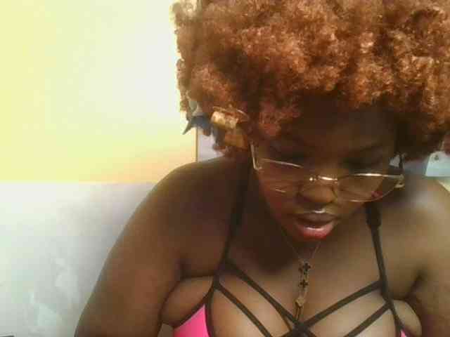 CuteTinkerbella webcam