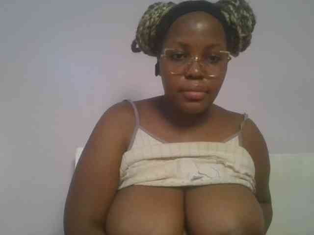 CuteTinkerbella webcam